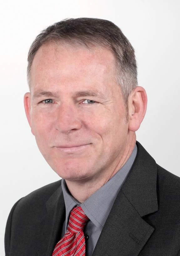 Martin Jordan, Associate